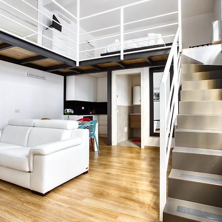 Joivy Charismatic 1-Bed Flat With Parking Apartment Milano Exterior foto