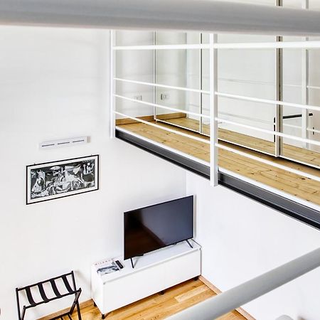Joivy Charismatic 1-Bed Flat With Parking Apartment Milano Exterior foto