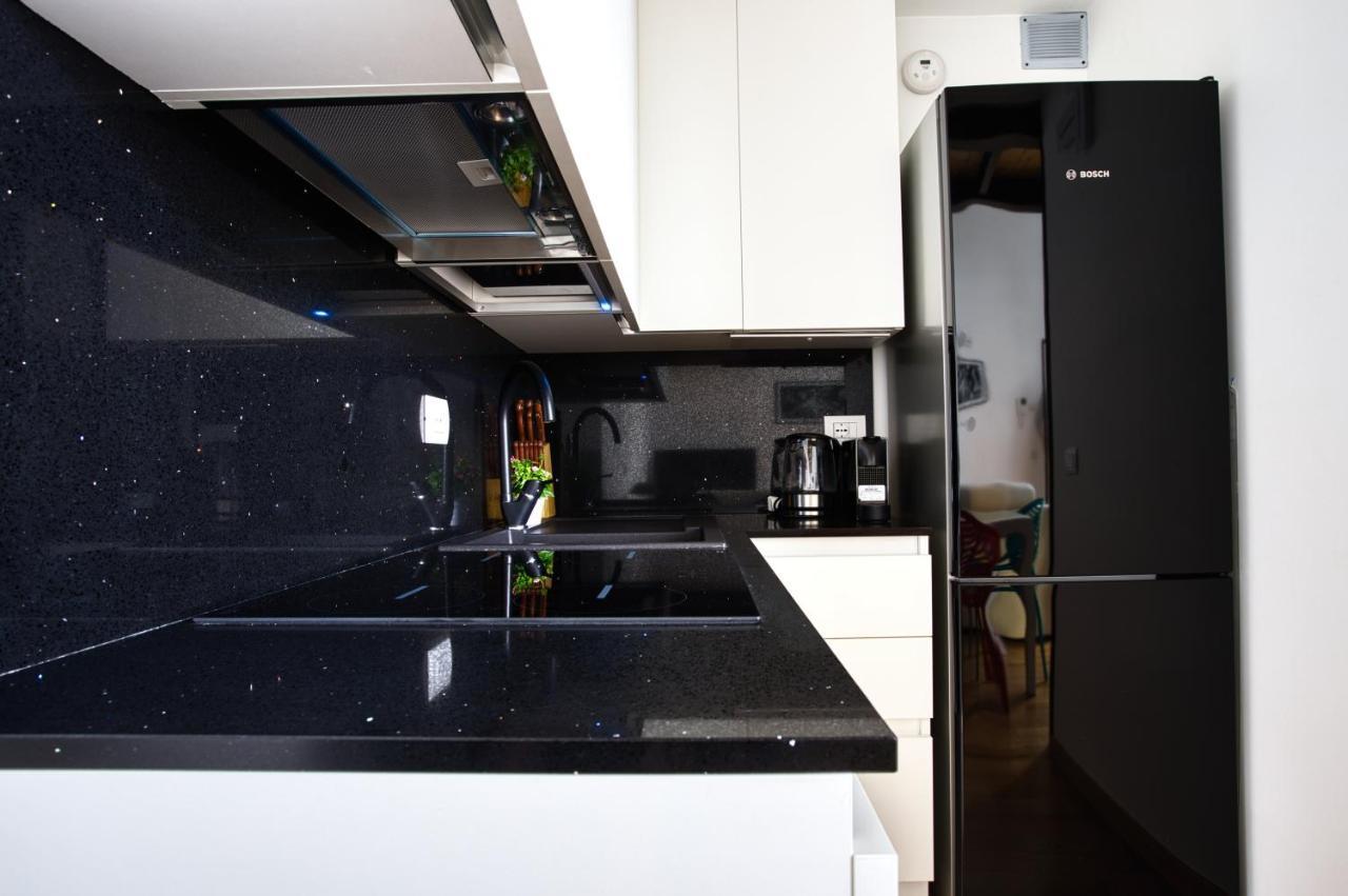 Joivy Charismatic 1-Bed Flat With Parking Apartment Milano Exterior foto