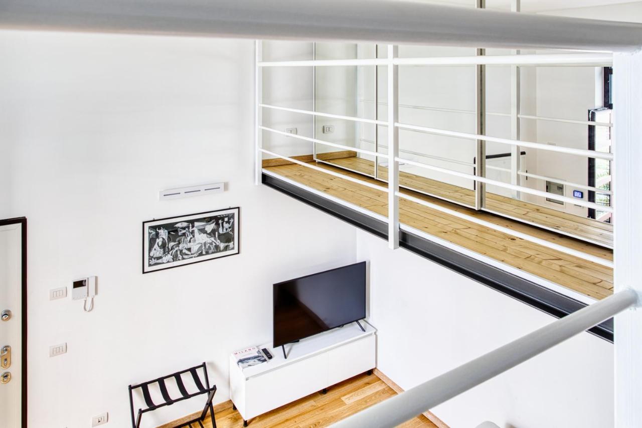 Joivy Charismatic 1-Bed Flat With Parking Apartment Milano Exterior foto